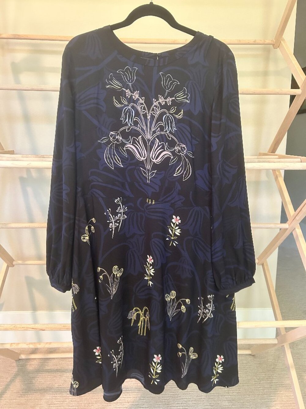 NWT LOFT Navy Blue Floral Botanical Placement Print Midi Dress 14